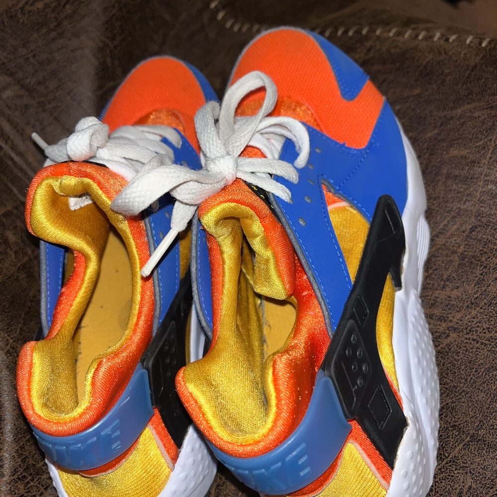 HUARACHE RUN GS 'HYPER ROYAL YELLOW OCHRE'